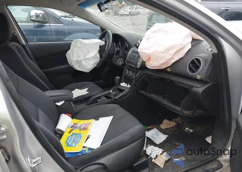 2012 Mazda Mazda6 I Sport z USA, uszkodzony, nr VIN 1YVHZ8BH9C5M03339